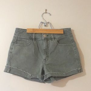 American Eagle High-rise denim shorts in green